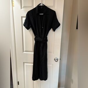 Banana Republic Black Long Sleeve linen Dress